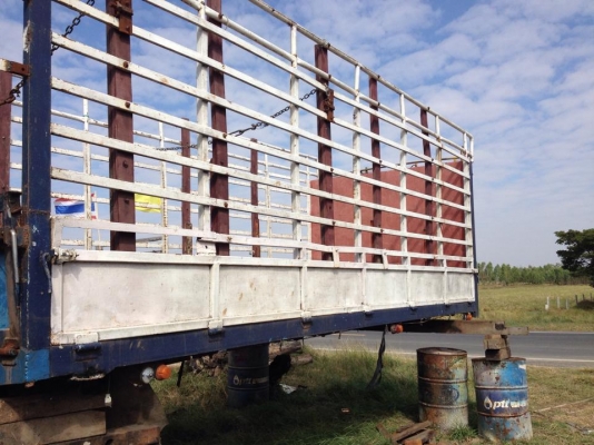 ขายคอก10ล้อf17