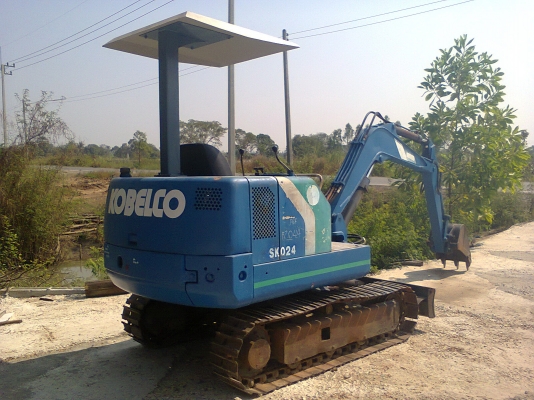ขายเเล้วราคาเงินสด200000KOBELCO SK024 เทียบเท่า PC30-7เก่าญี่ปุ่นแท้ไม่เคยใช้งานเมืองไทยเลยสภาพสวยพร้อมใช้เดิมๆจากญี่ปุ่น