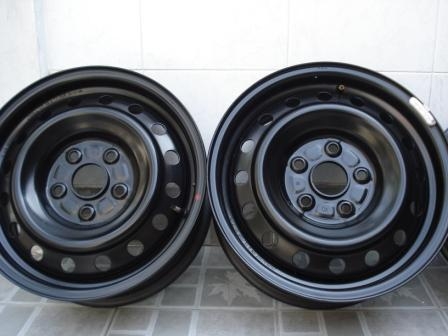 ขายล้อกะทะ  15  5 รู114.3  ใหม่ๆทั้งชุด ถูกๆพร้อมฝา