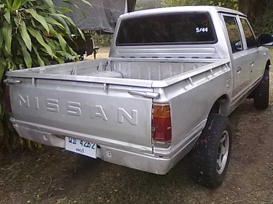 ขายกะบะ นิสสัน 4WD  แท้เดิมโรงงาน
