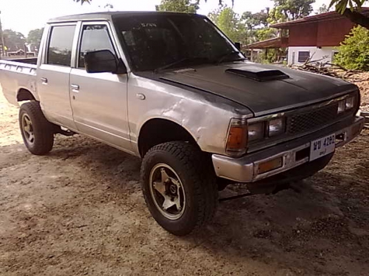 ขายกะบะ นิสสัน 4WD  แท้เดิมโรงงาน