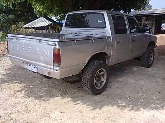 ขายกะบะ นิสสัน 4WD  แท้เดิมโรงงาน