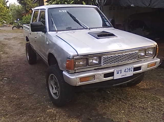 ขายกะบะ นิสสัน 4WD  แท้เดิมโรงงาน