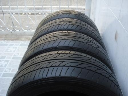 ขายยาง 215 50 17 DUNLOP LM703 ปี 11  4เส้น