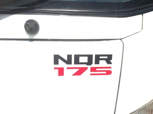 ISUZU 6 ล้อ NQR 175 แรง ตู้บรรทุก 3 บาน