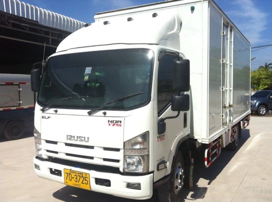 ISUZU 6 ล้อ NQR 175 แรง ตู้บรรทุก 3 บาน
