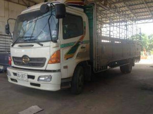 รถบรรทุก 6 ล้อ ยี่ห้อ HINO รุ่น FC4J 165 แรงม้า กระบะสแตนเลส