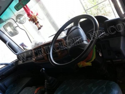 รถบรรทุก 6 ล้อ ยี่ห้อ HINO รุ่น FC4J 165 แรงม้า กระบะสแตนเลส