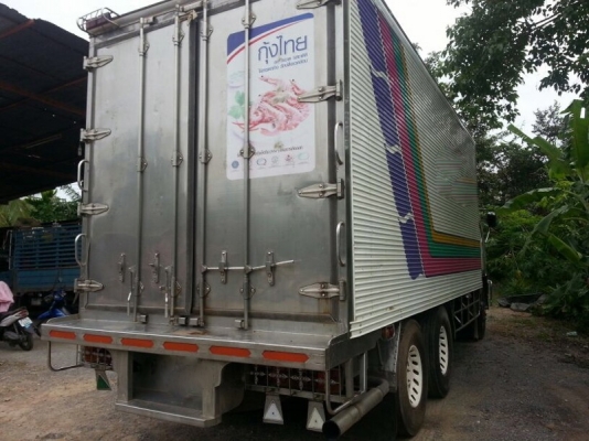 รถฮีโน่ 10 ล้อ FL3H ตู้เย็น เปลื่ยนเครื่อง 210 แรงม้า. สนใจติดต่อ 081 - 6079515