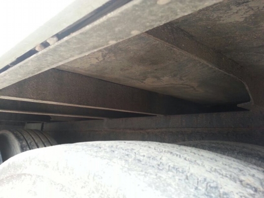 รถฮีโน่ 10 ล้อ FL3H ตู้เย็น เปลื่ยนเครื่อง 210 แรงม้า. สนใจติดต่อ 081 - 6079515