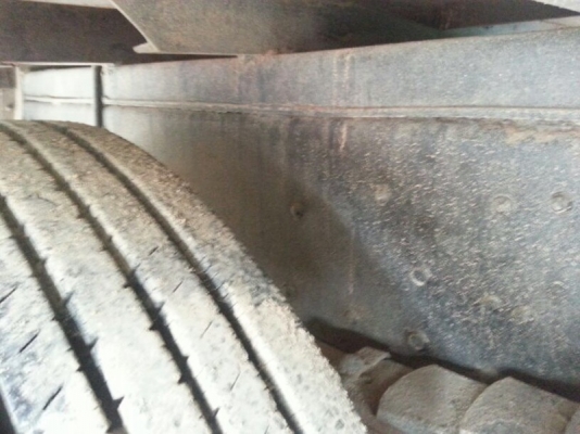 รถฮีโน่ 10 ล้อ FL3H ตู้เย็น เปลื่ยนเครื่อง 210 แรงม้า. สนใจติดต่อ 081 - 6079515