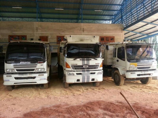 ( ขาย 3 รายการ ).  รถฮีโน่ 10 ล้อดั้ม 330 แรงม้า ปี 53  / รถอีซูซุ 10 ล้อดั้ม 270 แรงม้า ปี 50 / รถอีซูซุ 10 ล้อดั้ม 270 แรงม้า ปี 49. สนใจติดต่อ 081 - 6079515