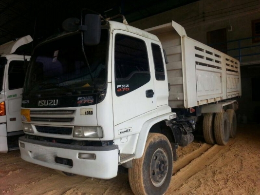 ( ขาย 3 รายการ ).  รถฮีโน่ 10 ล้อดั้ม 330 แรงม้า ปี 53  / รถอีซูซุ 10 ล้อดั้ม 270 แรงม้า ปี 50 / รถอีซูซุ 10 ล้อดั้ม 270 แรงม้า ปี 49. สนใจติดต่อ 081 - 6079515