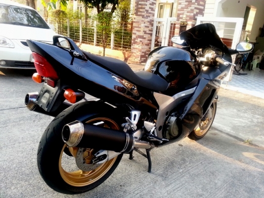 <<<<<< CBR 1100 XX Super BlackBird >>>>>>