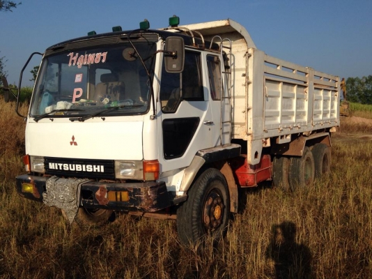 ขายรถบรรทุก 10 ล้อ ดั้ม MITSUBISHI FUSO 527M-TF  195 แรง พร้อมใช้