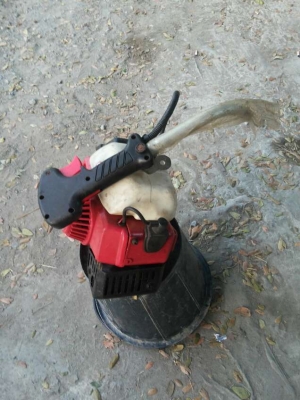 ขายเครื่องตัดหญ้าราคาถูก