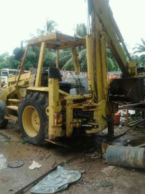 ขายรถตักหน้าขุดหลังCAT 428ซีรี่ทู ราคาถูก