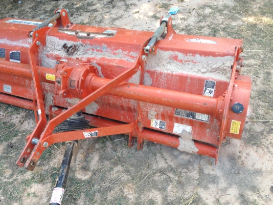 ขายด่วนรถไถคูโบต้าL4508 พร้อมอุปกรณ 3 รายการ พร้อมดันหน้า โรตารึ ผาน 6 ทุกอย่างตราช้าง รถสภาพพร้อมใช