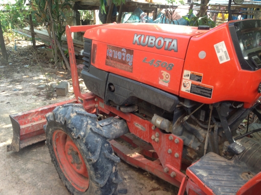 ขายด่วนรถไถคูโบต้าL4508 พร้อมอุปกรณ 3 รายการ พร้อมดันหน้า โรตารึ ผาน 6 ทุกอย่างตราช้าง รถสภาพพร้อมใช