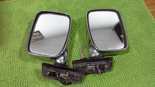 ขายกระจกมองข้าง Daihatsu Move L 900