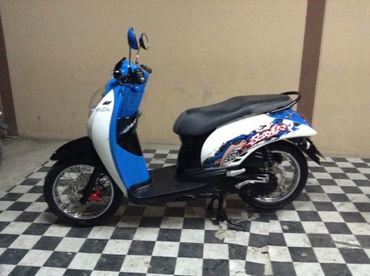 ขาย!!!สกู๊ปปี้ไอ ปี55 รถเครื่องดีคับ มีเล่มทะเบียนครบ ภาษีไม่หมด