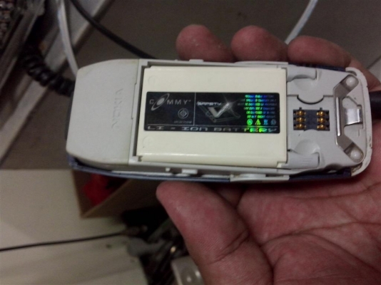 ขาย 3310 ตำนาน NOKIA 690 บาทครบยกกล่อง พร้อม สายชาร์ทเเท้ ส่งฟรี