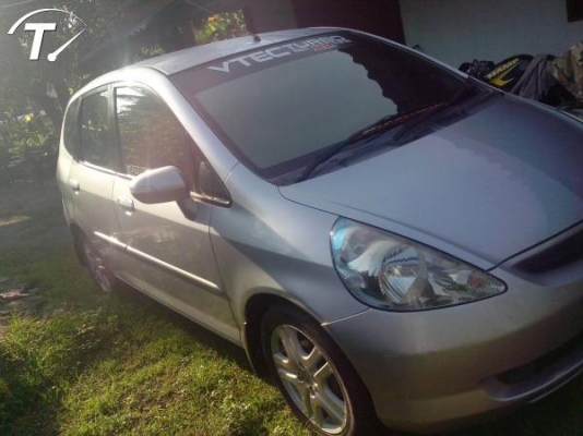 ขาย/แลก  Honda jazz  ลงรูปแล้ว