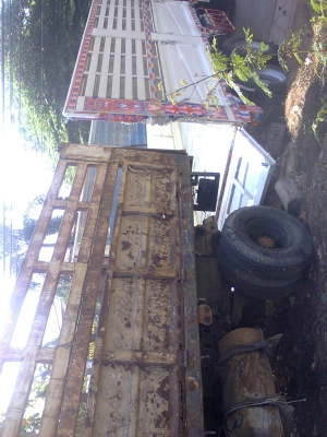 ขายหกล้อดั้มพ์ ฮีโน่ KM-777 ดั้มพ์สามมิตร F-หลัง พวงมาลัยเพาเวอร์