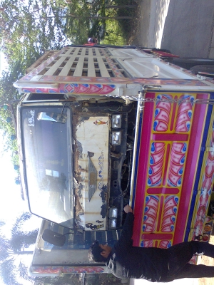 ขายหกล้อดั้มพ์ ฮีโน่ KM-777 ดั้มพ์สามมิตร F-หลัง พวงมาลัยเพาเวอร์