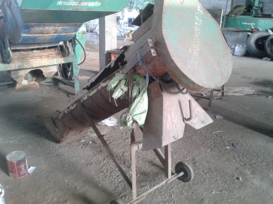 ขายเครื่องโม่พลาสติกพร้อมเครื่องดูด