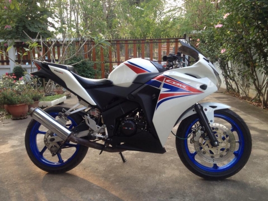 ขาย CBR 150i หัวฉีด ปี55 ขายสด 38000 บาท