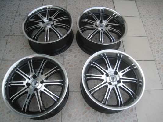 ขายล้อแม็กมือสอง W Work 17"x7.5" et หน้า 42 หลัง 40 4รู100 ทำสีมาใหม่ครับ ขายทั้งชุด 7,900 บาทครับ สนใจติดต่อเล็กคลองสามครับ (081-3747940) ขายล้อแม็กมือสอง W Work 17"x7.5" et หน้า 42 หลัง 40 4รู100 ทำสีมาใหม่ครับ ขายทั้งชุด 7,900 บาทครับ สนใจติดต่อเล็กคลองสามครับ (081-3747940)