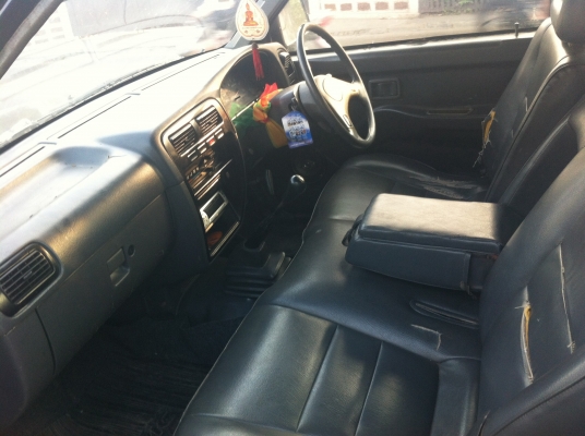 ขายรถนิสันบิ๊กเอ็ม ปี96 สภาพพร้อมใช้งาน เอกสารพร้อมโอน