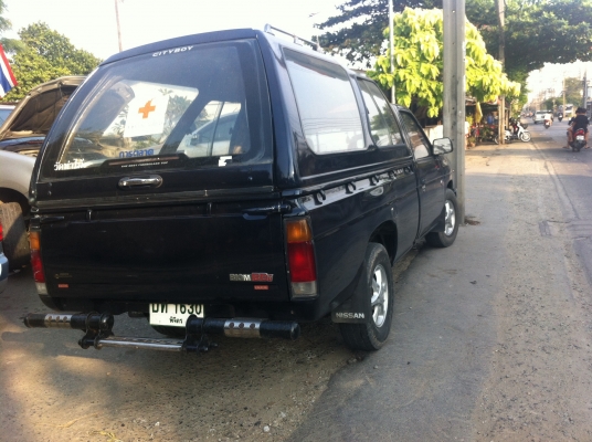 ขายรถนิสันบิ๊กเอ็ม ปี96 สภาพพร้อมใช้งาน เอกสารพร้อมโอน