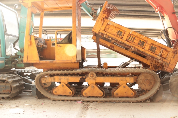 ขายดั้มเปอร์ตีนตะขาบ MOROOKA MST-300 ราคา 280,000บาท