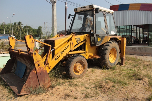 ขายรถหน้าตักหลังขุด 3in1(ขุด,ตัก,ยก) JCB 3CX ขับเคลื่อน4ล้อ ราคา 470,000บาท