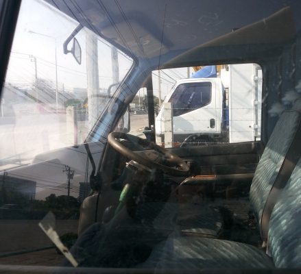 6ล้อดั้ม Izuzu NKR 110 แรงม้า ยาว 4 ม. 6ล้อดั้ม Izuzu NKR 110 แรงม้า ยาว 4 ม.