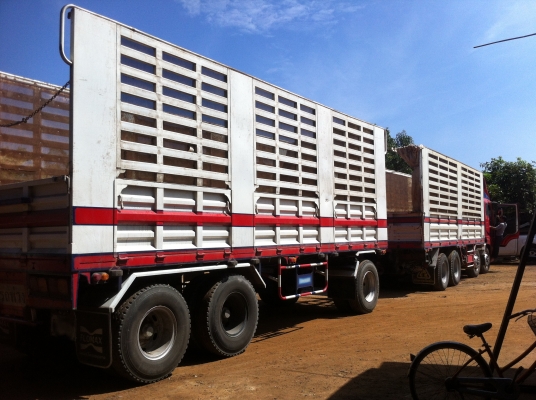 ขายพ่วง 24 ล้อ 2 เพลา กระบะเหล้กคอกเกษตรไม่ดั้ม