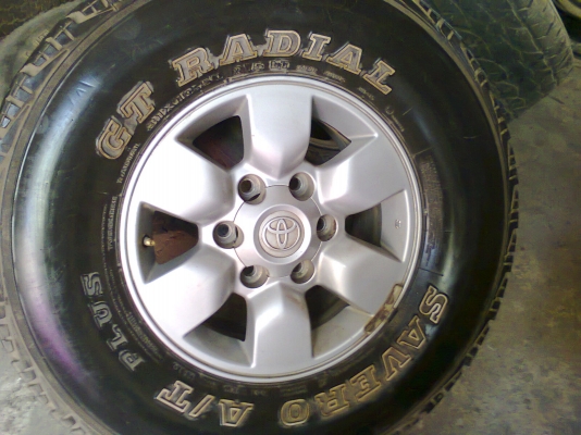 ล้อยาง4X4 1ชุดพร้อมยางคุ้มๆ R15 6/139 ยาง31X10.5R15 ปี11