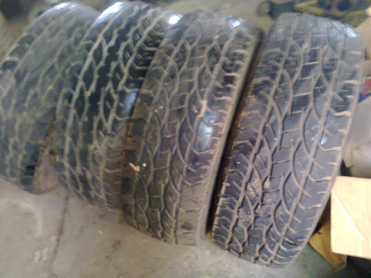 ล้อยาง4X4 1ชุดพร้อมยางคุ้มๆ R15 6/139 ยาง31X10.5R15 ปี11