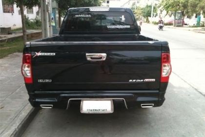 ขายถูก ISUZU D-MAX X-SERIES ขายถูก ISUZU D-MAX X-SERIES