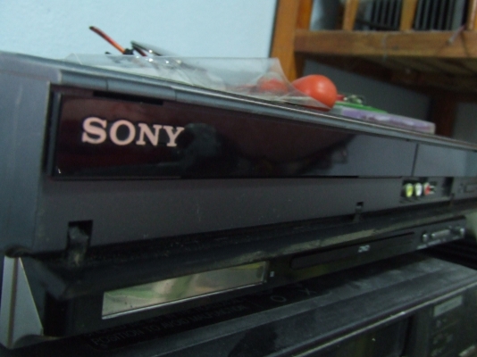 ขายdvd  sony เครื่องนอกสามาทอัดเสียงและภาพได้เครื่องใช้งานปกติ