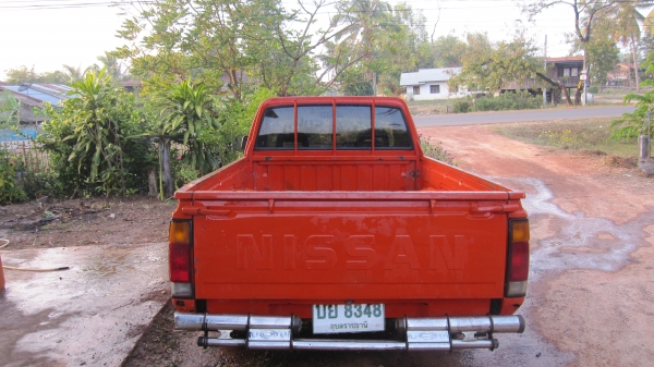 ขายกระบะนิสสันบิ๊กเอ็มฝาแดง ปี36 เครื่องแน่นไม่ไอไม่จากสภาพพร้อมใช้งานครับ ......รถเดิมๆทั้งคันครับสีเดิมบางๆมากไม่มีผุครัชชีสวยๆไม่มีตำหนิ รถคนแก่ใช้งานครับภาษีขาดกันยายน57+ทะเบียน+พร้อมชุดโอนครับ+แบตเตอร์รี่ใหม่ อยากให้มาลองขับดูก่อนเห็นสภาพจริงแล้วจะชอ