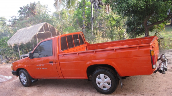 ขายกระบะนิสสันบิ๊กเอ็มฝาแดง ปี36 เครื่องแน่นไม่ไอไม่จากสภาพพร้อมใช้งานครับ ......รถเดิมๆทั้งคันครับสีเดิมบางๆมากไม่มีผุครัชชีสวยๆไม่มีตำหนิ รถคนแก่ใช้งานครับภาษีขาดกันยายน57+ทะเบียน+พร้อมชุดโอนครับ+แบตเตอร์รี่ใหม่ อยากให้มาลองขับดูก่อนเห็นสภาพจริงแล้วจะชอ