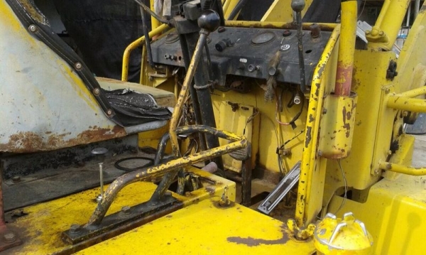 รถตัก WS3  สนใจติดต่อ 081 - 6079515