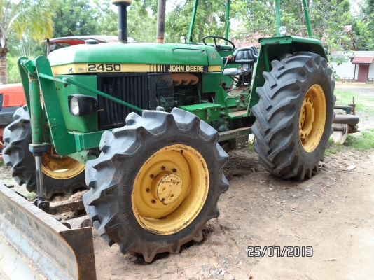 ขาย JOHN DEER 2450
