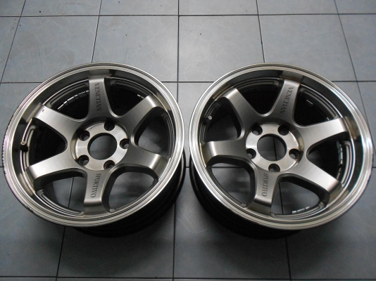 ขายล้อแม็กแต่งขอบ 15(5/114.3)กว้าง 7.5 ออฟ+20 จำนวน 2 วง