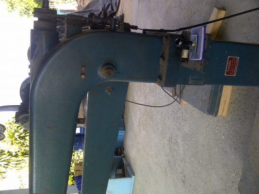 เครื่องยิงแม็กแพ็คกล่องกระดาษขนาดใหญ่(มี2 เครื่อง)