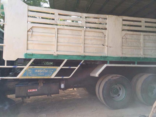 รถฮีโน่ 10 ล้อดั้ม 320 แรงม้า ปี 48  สนใจติดต่อ 081 - 6079515