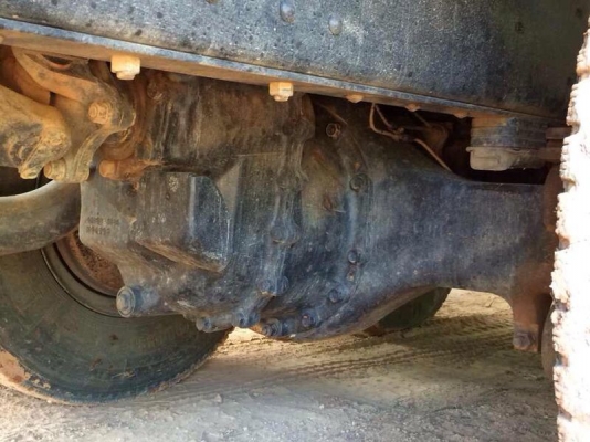 รถฮีโน่ 10 ล้อดั้ม 320 แรงม้า ปี 48  สนใจติดต่อ 081 - 6079515